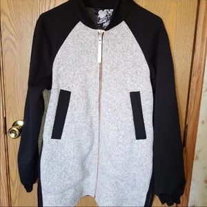 REVERSIBLE Lululemon size 10